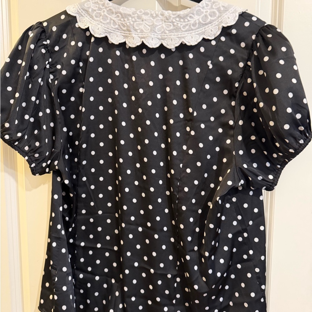 Retro chic by torrid black with white polka dot lace collared blouse - Picture 2 of 5